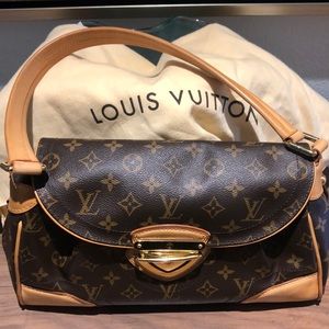 Louis Vuitton Beverly MM Monogram Shoulder Bag